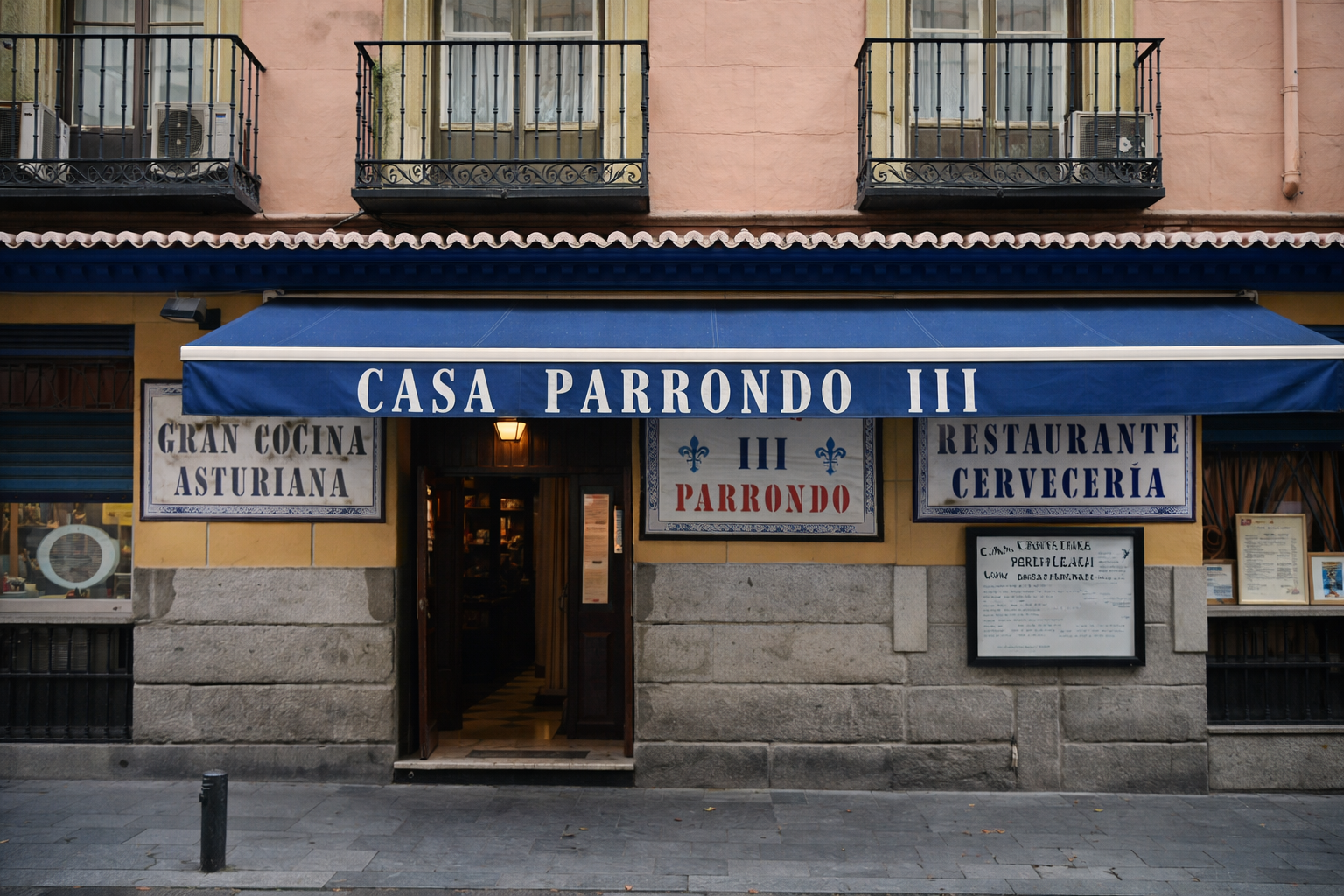 Casa Parrondo